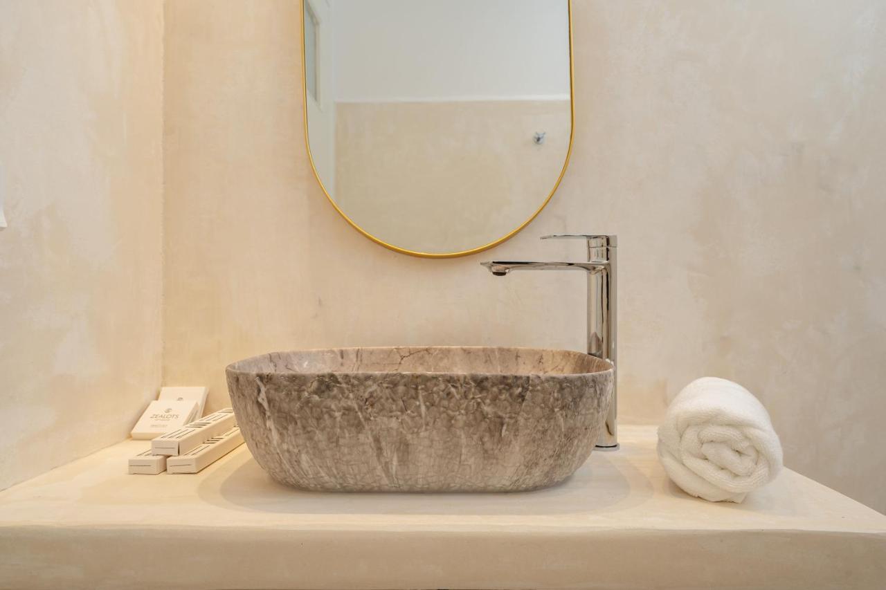 Celestial Seaview Apartments- Apollon Naxos City Bagian luar foto