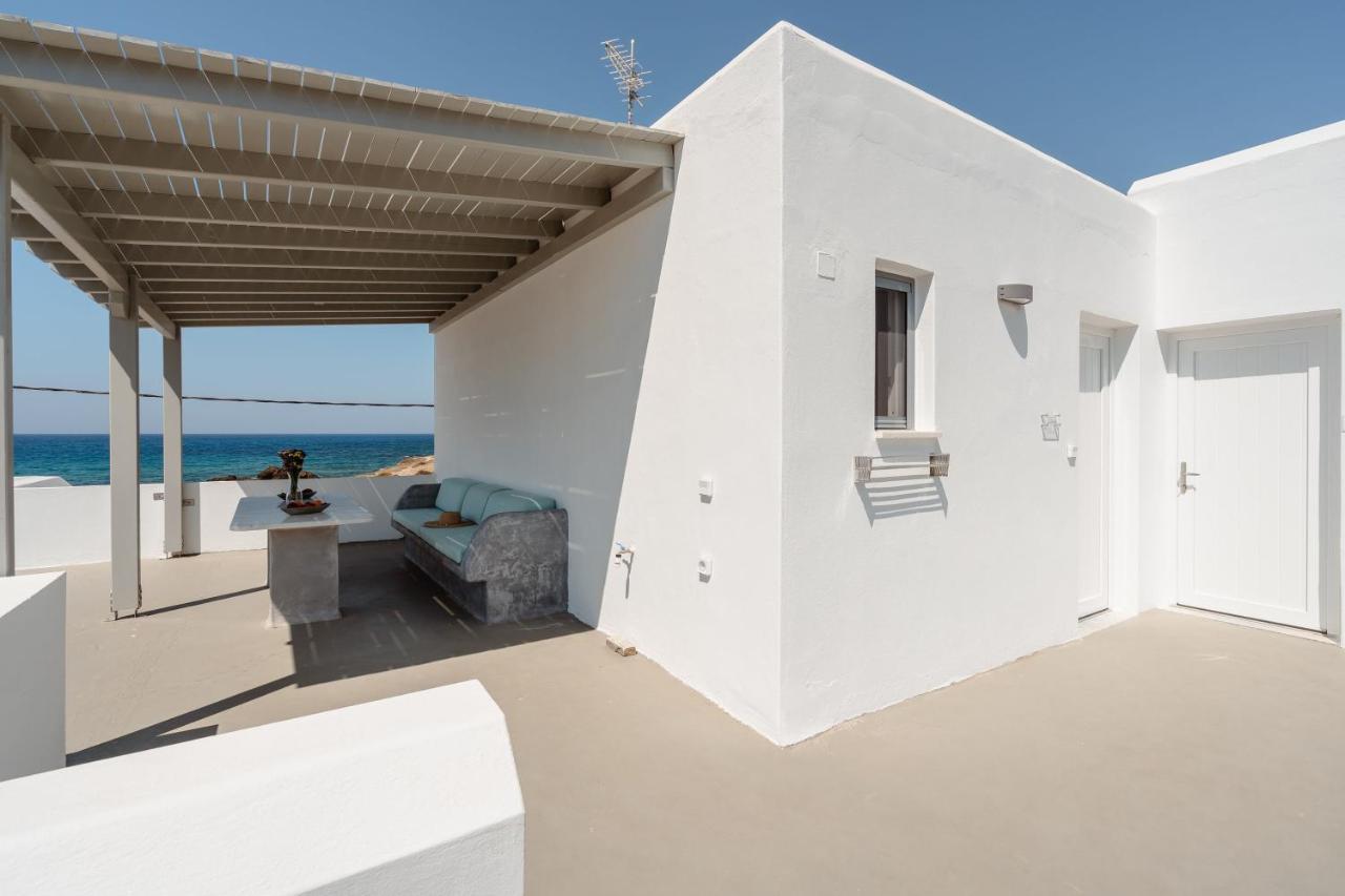 Celestial Seaview Apartments- Apollon Naxos City Bagian luar foto