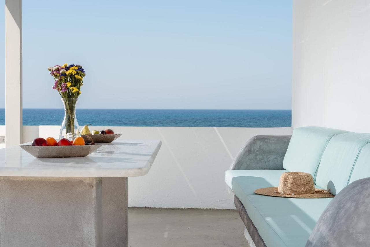 Celestial Seaview Apartments- Apollon Naxos City Bagian luar foto